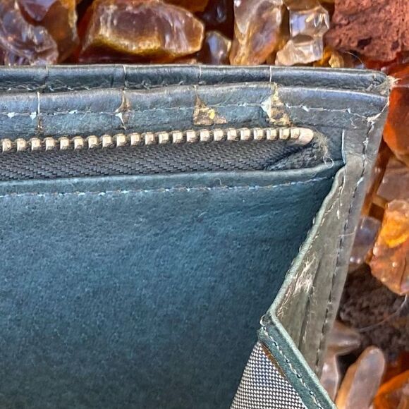 Liebeskind Berlin Forest Green Leather Wallet. - Picture 10 of 10